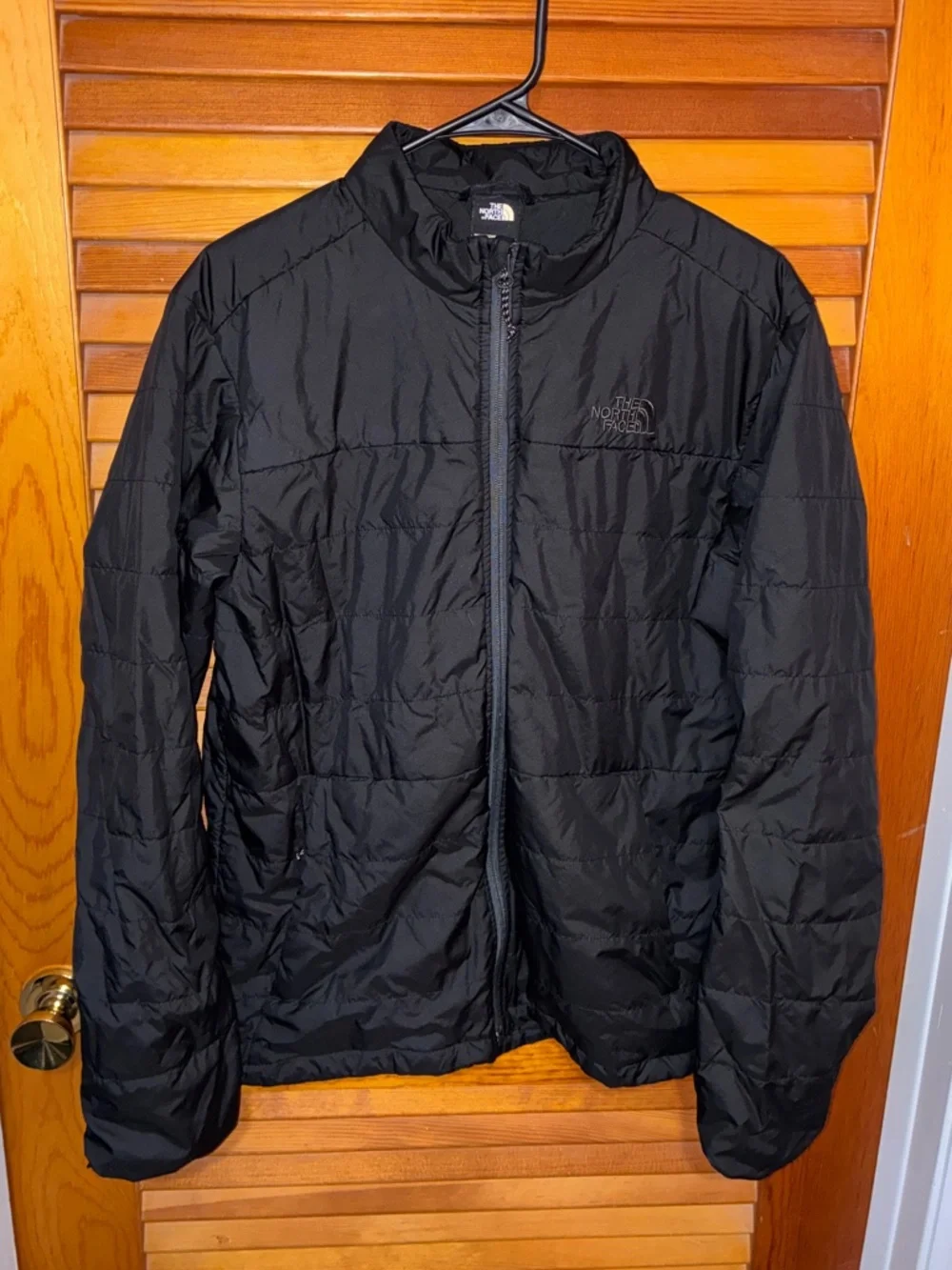 North Face Men’s Insulated Bombay Jacket, black - size medium